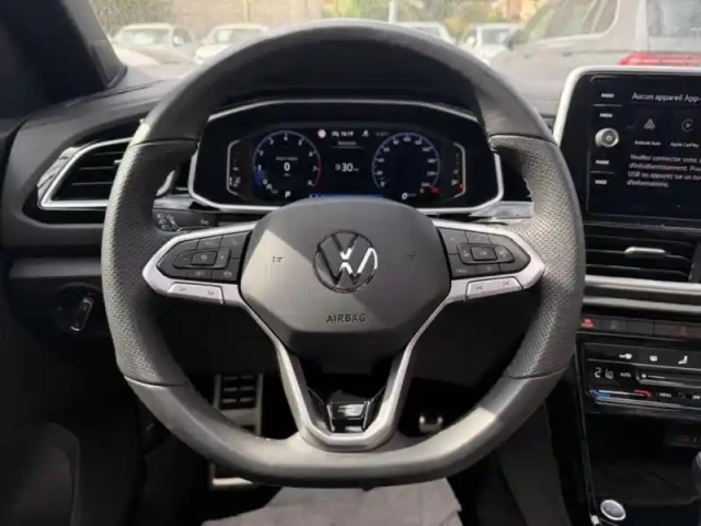 Volkswagen T-Roc 1.5 tsi evo2 150ch r-line dsg7 — photo 16