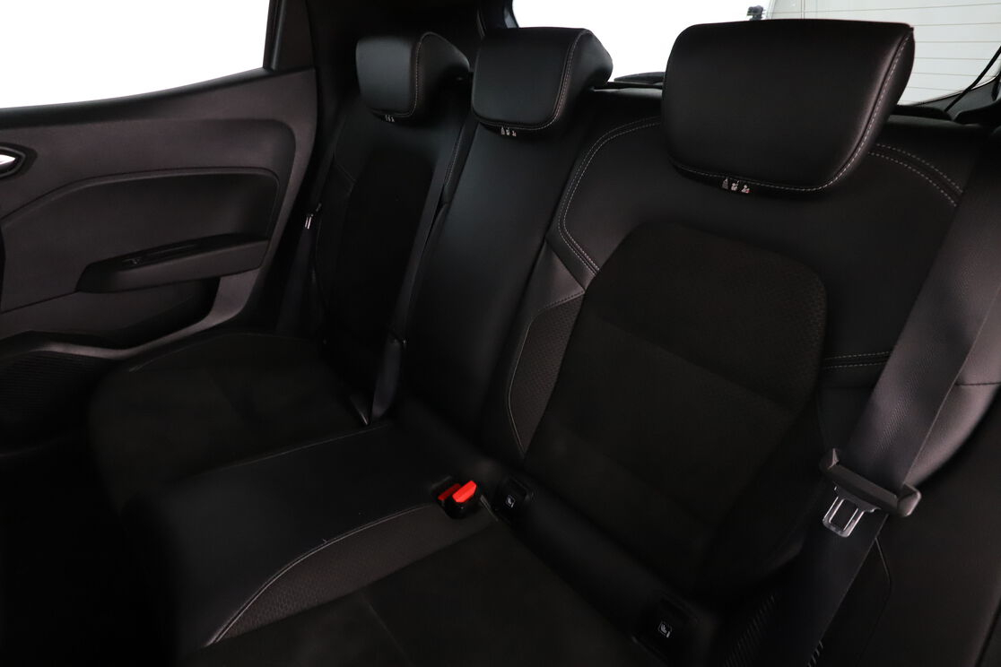 Renault Clio 1.6 E-Tech Intens — photo 13