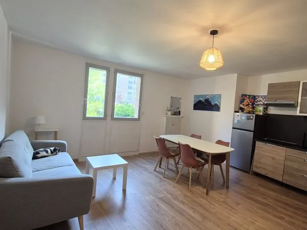 Grand T2 Meublé 56 m² - La Madeleine - Proche Vieux-Lille et Gares
