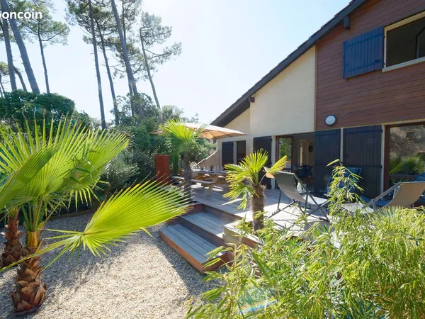 Location 6 mois - Villa mitoyenne en duplex - Plage à pied à 5 mn