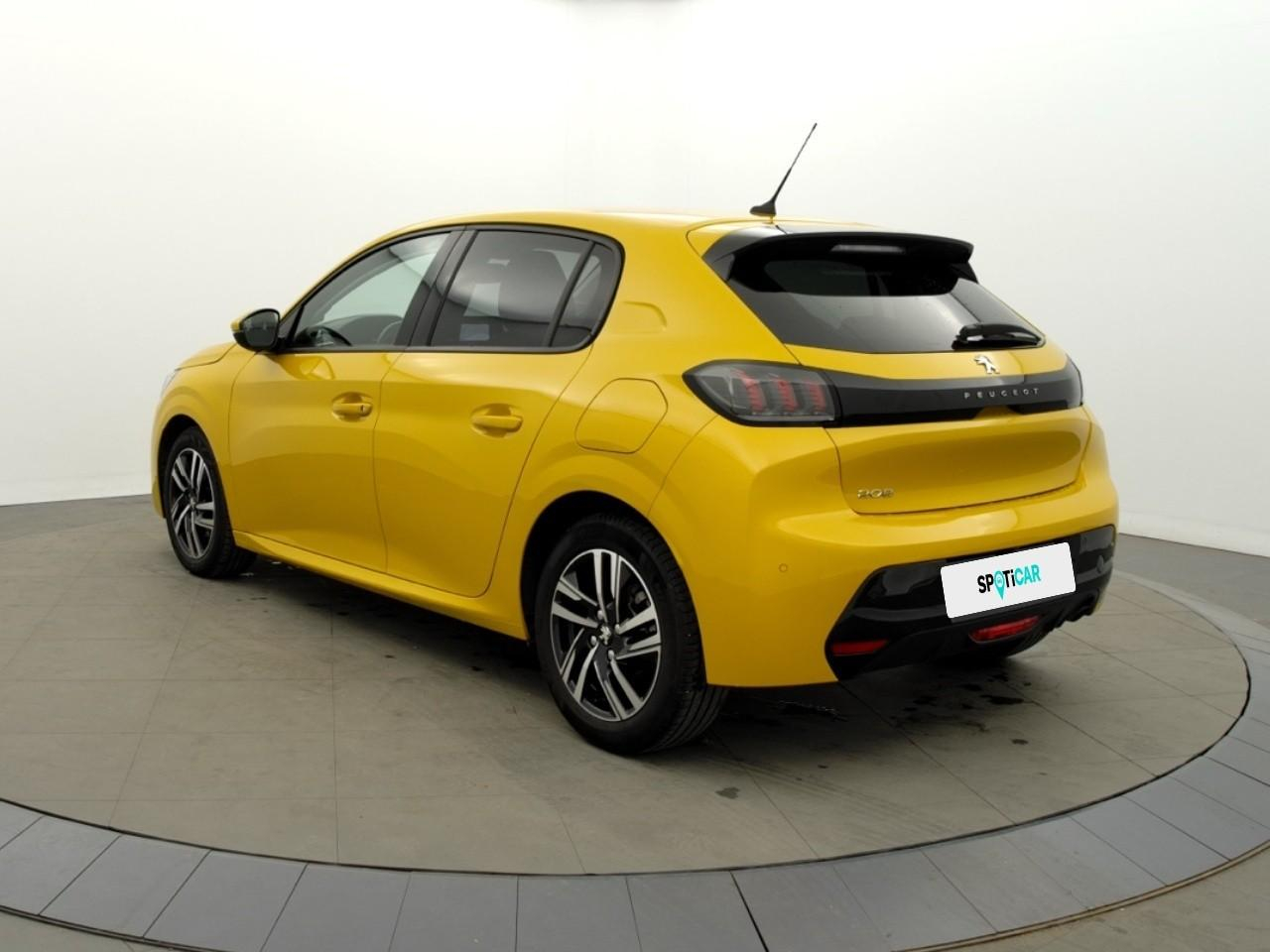 Peugeot 208 puretech 100 s&s bvm6 allure — photo 3