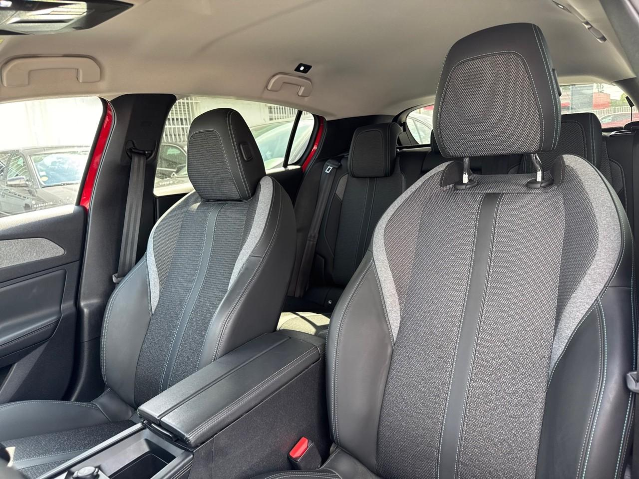 Peugeot 308 bluehdi 130ch s&s bvm6 allure pack — photo 19