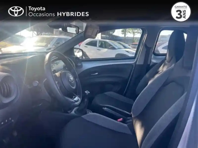 Toyota Aygo X 1.0 vvt-i 72ch dynamic — photo 11