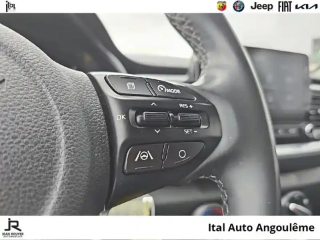 Kia Stonic 1.0 t-gdi 100ch active — photo 15