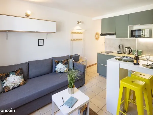 Studio cosy meublé tout équipé parking gratuit