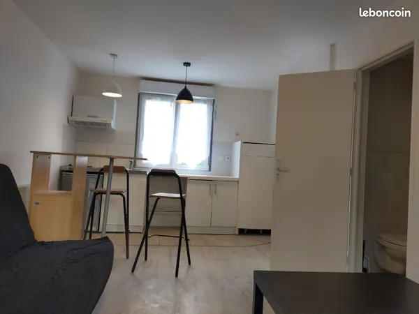 Studio meublé à louer