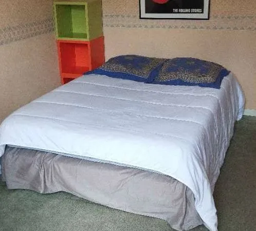 Loue chambre en colocation dans appartement - 12m²