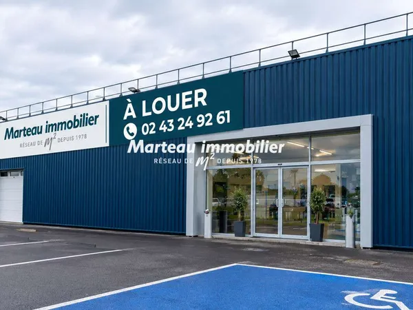 A LOUER BATIMENT D'ACTIVITÉ DE 1 000 m² ZIS LE M
