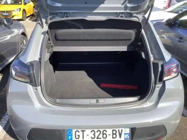 Peugeot 208 puretech 75 s&amp;s bvm5 — photo 6