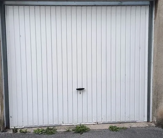 Garage à vendre