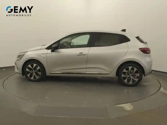 Renault Clio blue dci 100 — photo 26