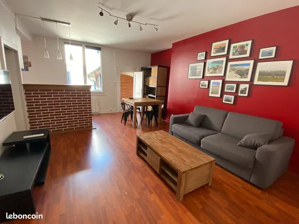 Appartement meublé 2 pièces - 54 m² - Bourges centre 650 Charges comprises