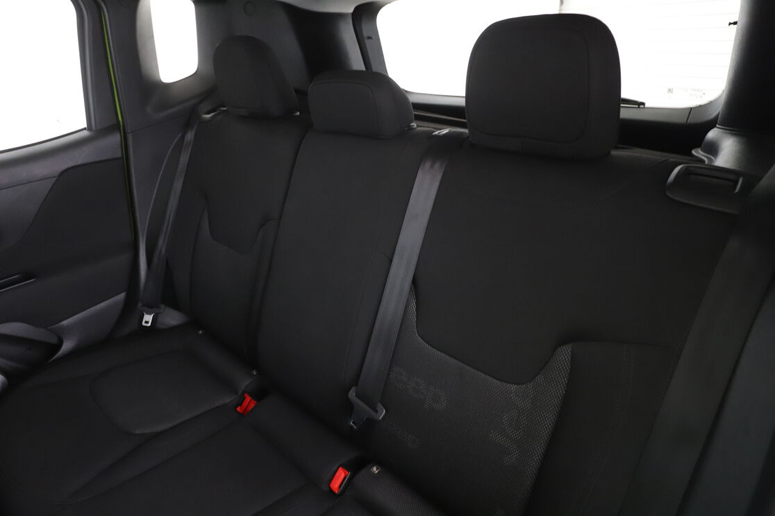 Jeep Renegade 1.6 E.torQ Evo South Beach — photo 13