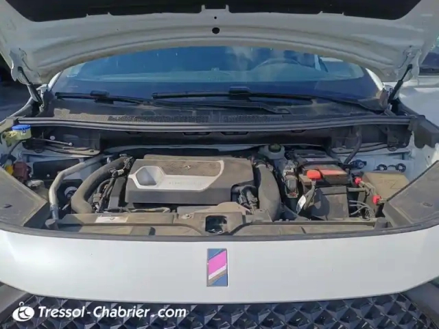 Ds Ds 7 ds7 crossback puretech 180 eat8 performance line — photo 7