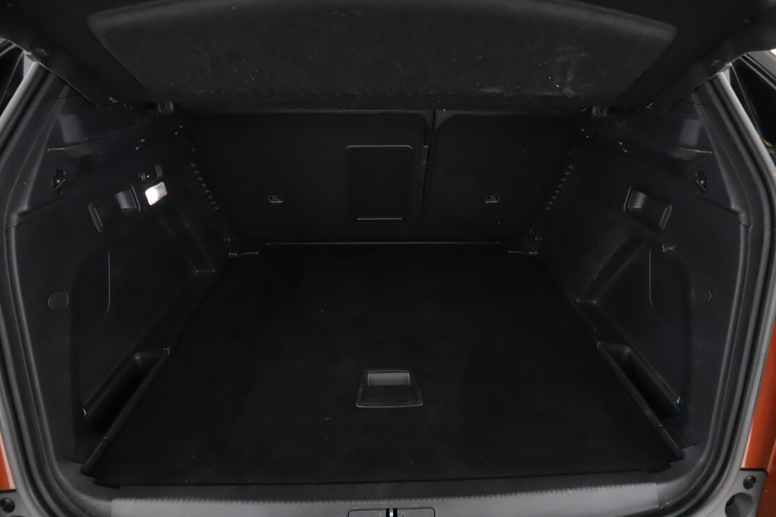 Peugeot 3008 1.6 THP GT Line EAT6 — photo 16