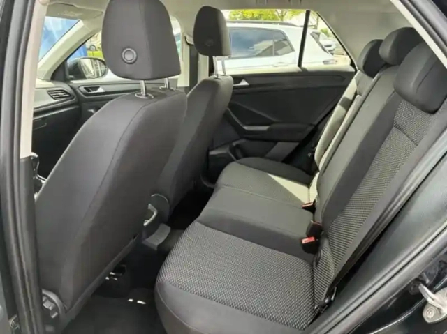 Volkswagen T-Roc 1.0 tsi 116ch — photo 6