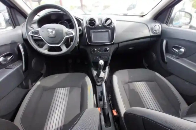 Dacia Sandero tce 90 e6c — photo 9