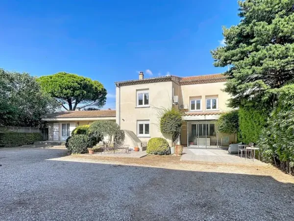 Maison 5 pièces 158 m²