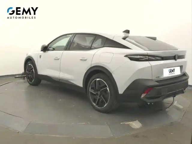 Peugeot 408 phev 180 e-eat8 — photo 27