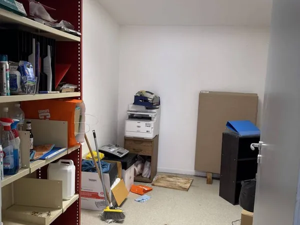 Bureau 8 m²
