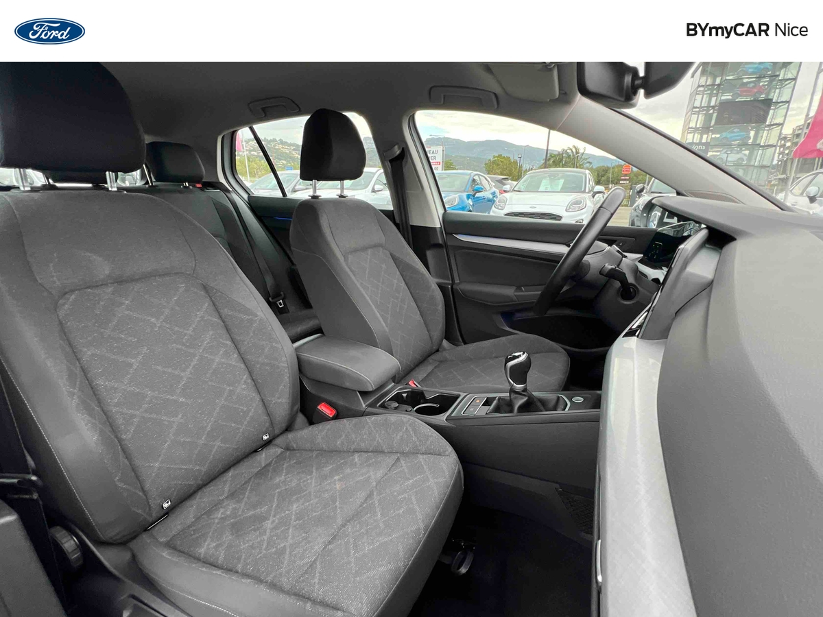 Volkswagen Golf 1.0 TSI OPF 110 BVM6 — photo 22