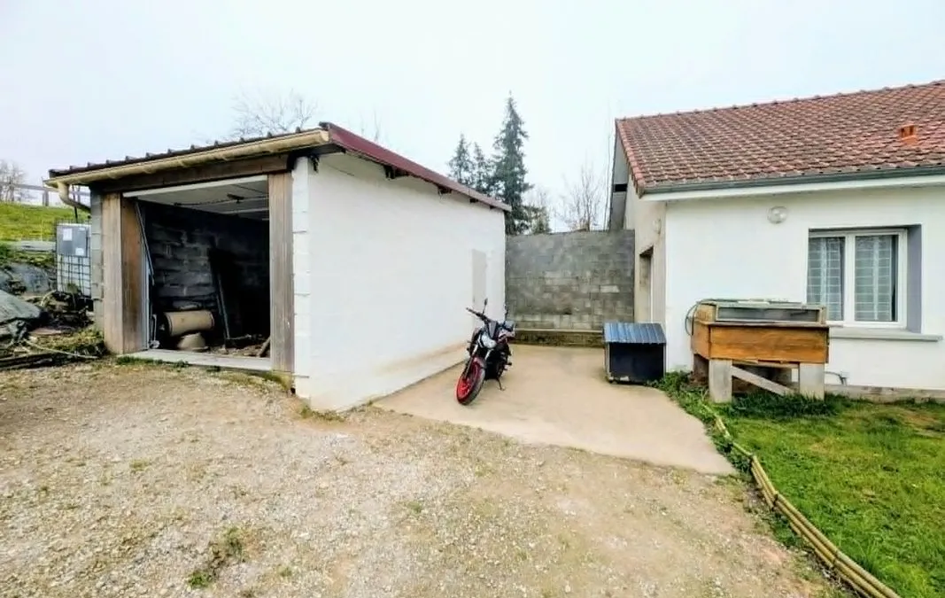 Photo 6