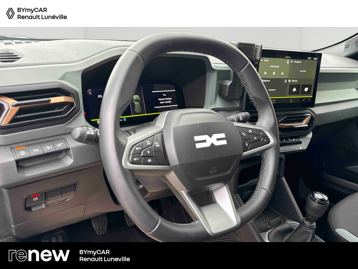 Dacia Bigster Mild Hybrid 140 — photo 10