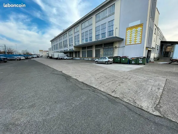 LOCAL D'ACTIVITE 1132 m² BOBIGNY