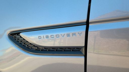 Land Rover Discovery Sport 1.5 P300e 309 PHEV AWD BVA8 - R-Dynamic S – 2021 – 103557 km – Hybride rechargeable – Boîte Automatique — photo 15