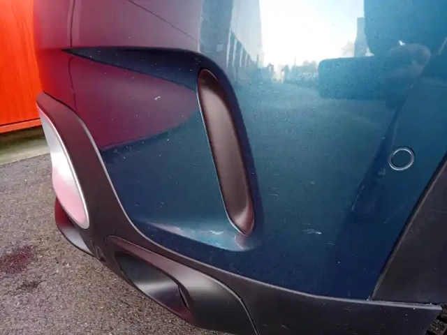 Citroën C5 Aircross hybride rechargeable 225 e-eat8 — photo 9