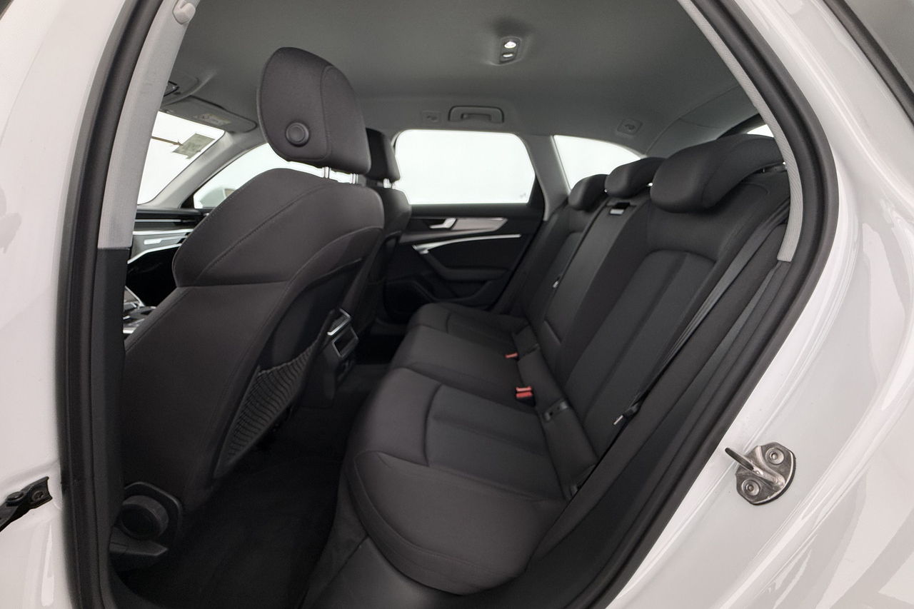 Audi A6 Avant — photo 27