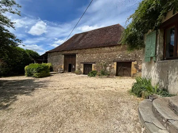 Maison 9 pièces 267 m²