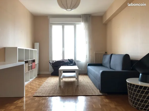 Vente T2 meublé, proche Universités - Tramway - Bus