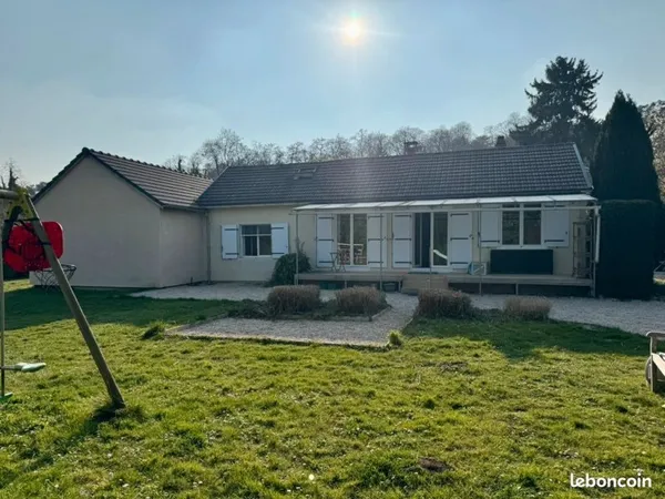 Maison 5 pièces, 3 chambres, terrain 1220m