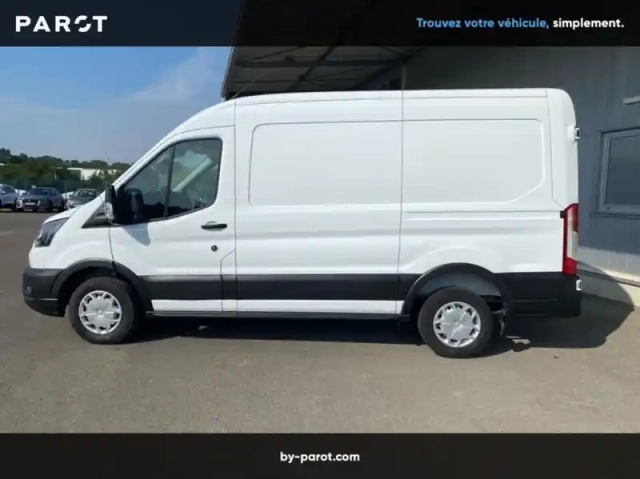 Ford Transit fourgon fg t310 l2h2 2.0 ecoblue 130ch trend — photo 24