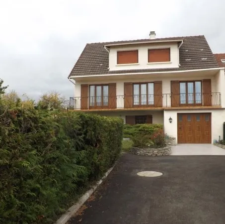 Vends maison individuelle construction traditionnelle