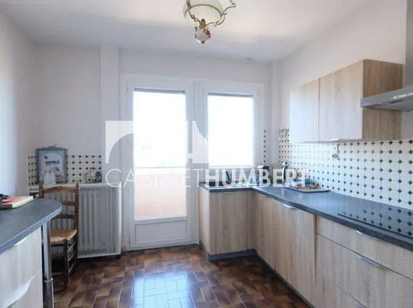 Appartement 6 pièces 158 m²