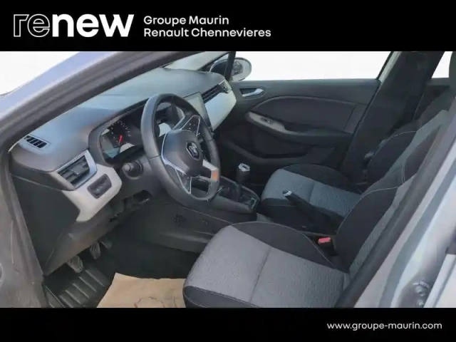 Renault Clio 1.0 tce 90ch evolution — photo 10