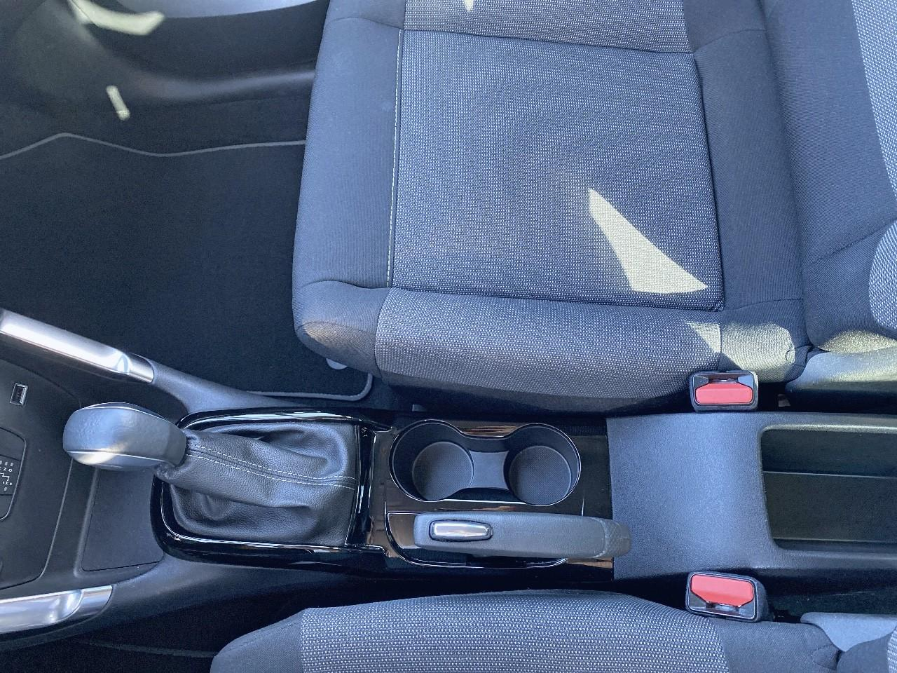 Citroën C3 Aircross puretech 130ch s&s c-series eat6 2022 — photo 25