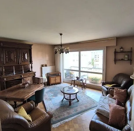 Vente appartement T4 avec garage à raffraichir