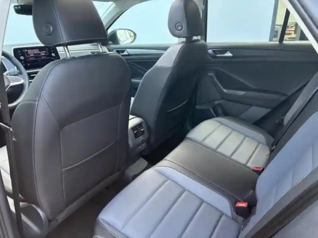 Volkswagen T-Roc 1.5 tsi evo 150ch style exclusive dsg7 — photo 7