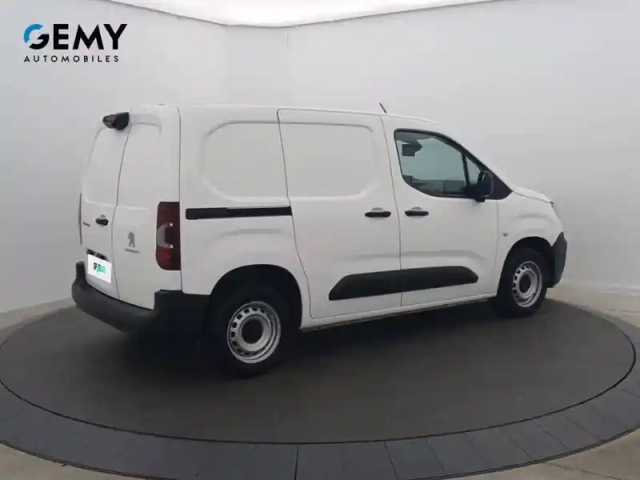 Peugeot Partner fourgon standard 650 kg bluehdi 100 s&amp;s bvm6 — photo 40