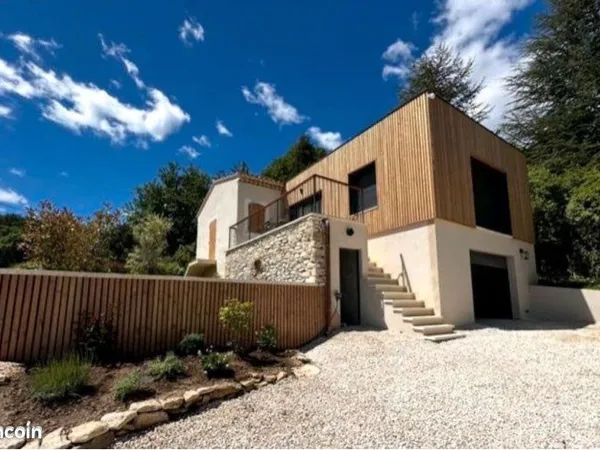 Maison neuve 4 pièces