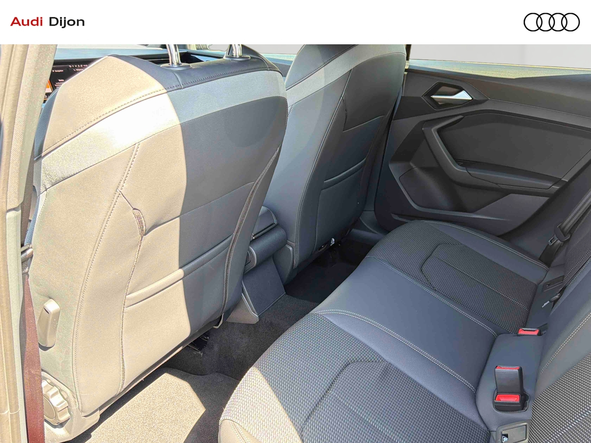 Audi A1 Sportback 30 TFSI 116 ch S tronic 7 — photo 23