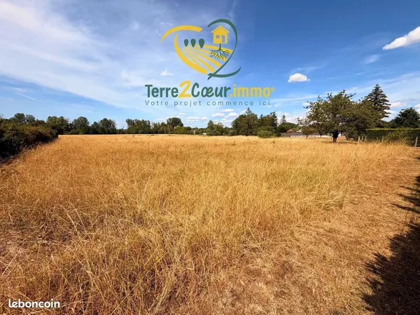 Terrain 7728 m² Bourges