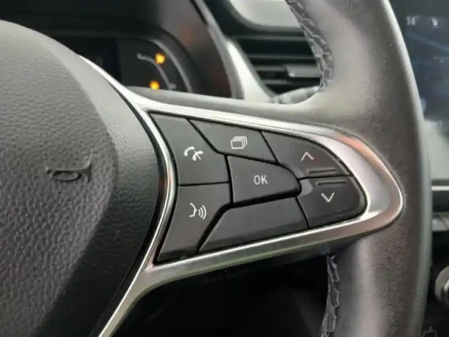 Renault Captur e-tech 145 - 21 business — photo 26
