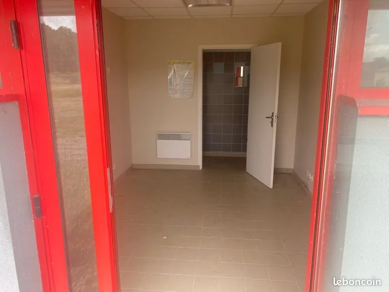 Photo 3