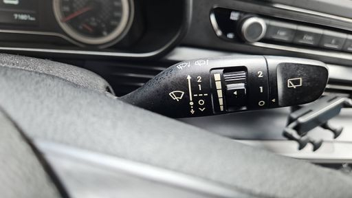 Hyundai i20 1.2 i 84 - Initia – 2023 – 71801 km – Essence – Boîte Manuelle — photo 12