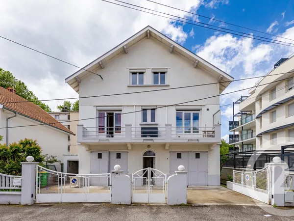 Maison 6 pièces 162 m²