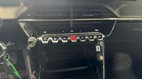 Peugeot 2008 1.2 PureTech 100ch S&S Active — photo 26
